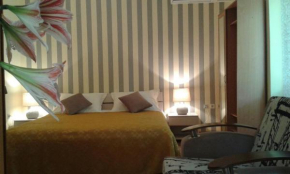 Гостиница Apartment and rooms Laguna  Трогир